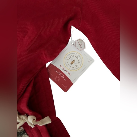 NWT Burt’s Bees Baby Christmas Pajamas Medium - Picture 5 of 6